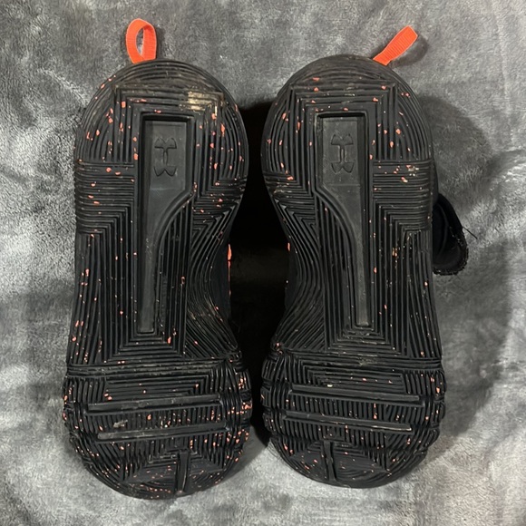 Under Armour Curry SC 3Zero II Sz 6.5Y Basketball Shoes # 3020424-002 Blk - Picture 5 of 5